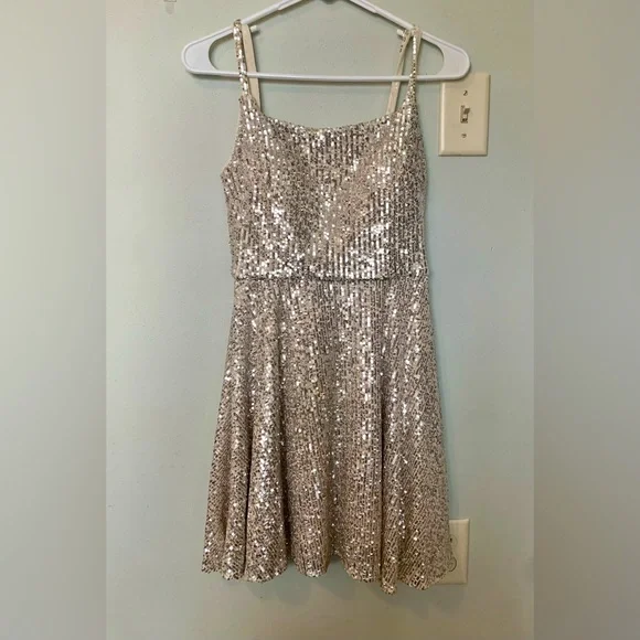 morgan and co gold dress A-line V Neck Open Back Gold Long Prom Dress with Beading PG849 US6 / Gold main image 1